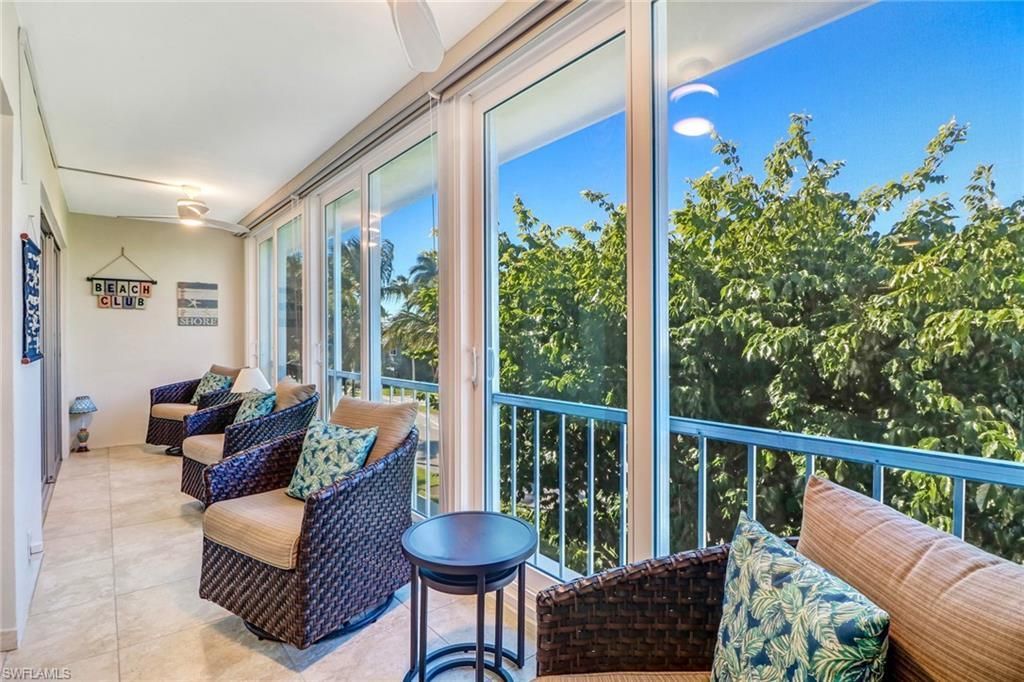 1051 3rd St S, Unit 301, Naples, FL 34102 Photo