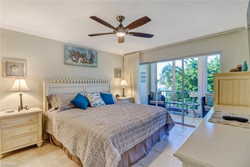 1051 3rd St S, Unit 301, Naples, FL 34102 Photo