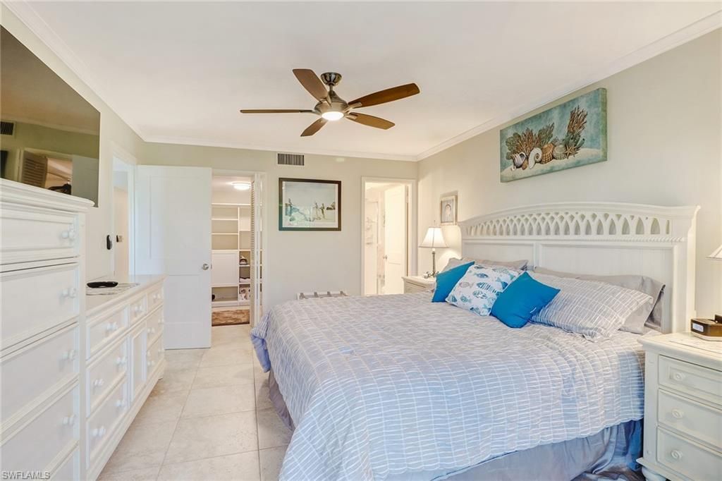 1051 3rd St S, Unit 301, Naples, FL 34102 Photo