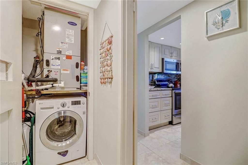 1051 3rd St S, Unit 301, Naples, FL 34102 Photo
