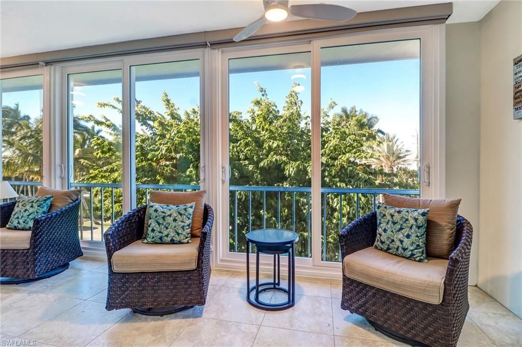 1051 3rd St S, Unit 301, Naples, FL 34102 Photo