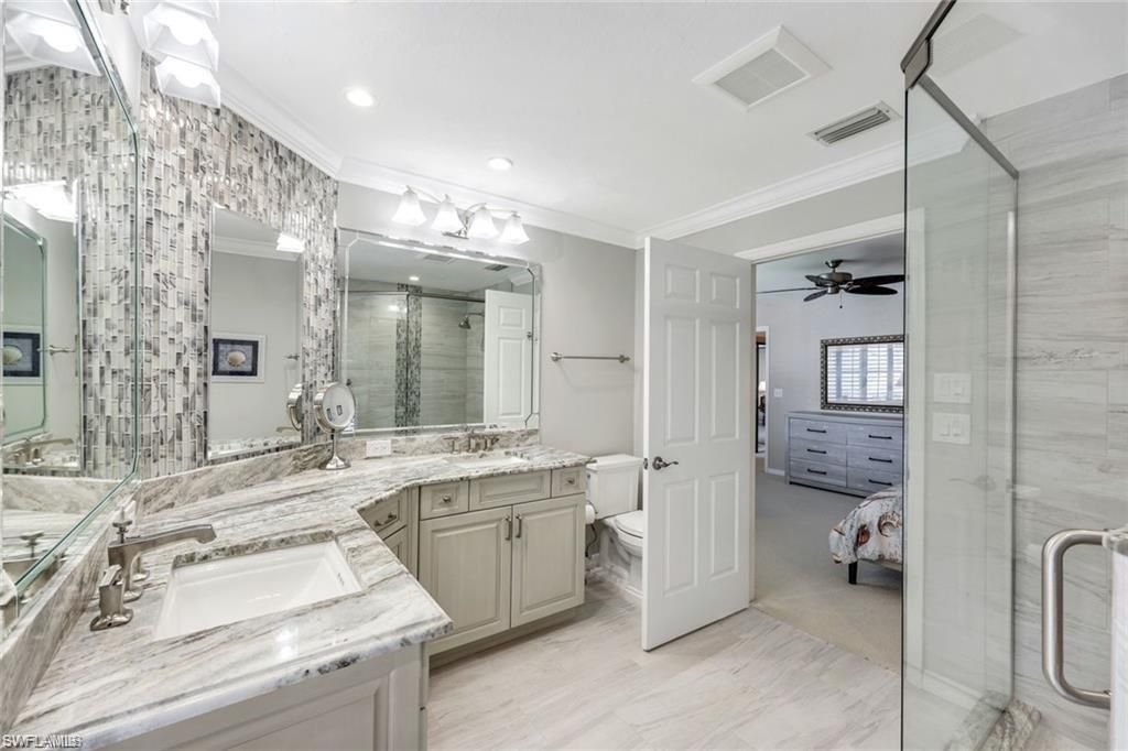 6555 Valen Way, Unit G201, Naples, FL 34108 Photo