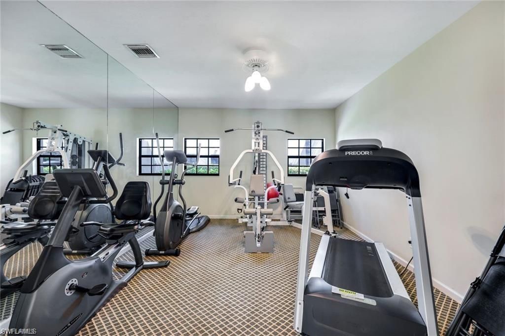 6555 Valen Way, Unit G201, Naples, FL 34108 Photo