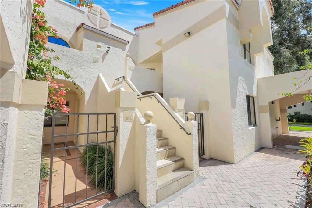 6555 Valen Way, Unit G201, Naples, FL 34108 Photo