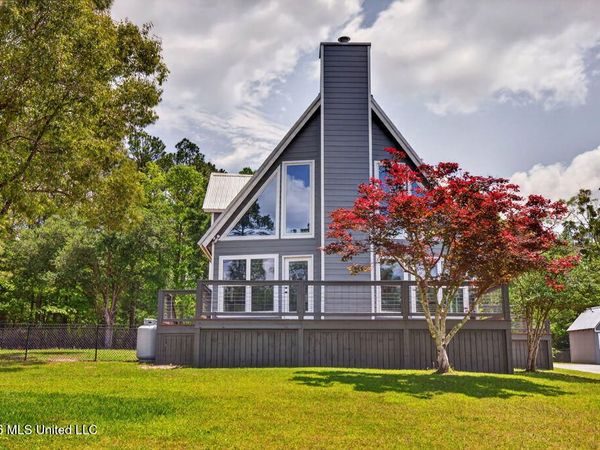 6109 Juniper Drive, Vancleave, MS 39565