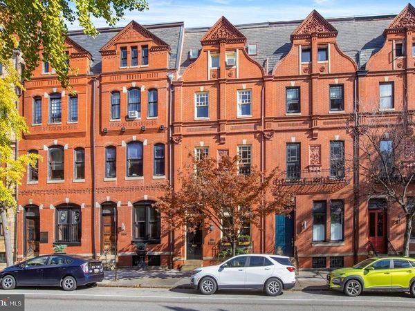 1007 N CALVERT STREET , BALTIMORE, MD 21202
