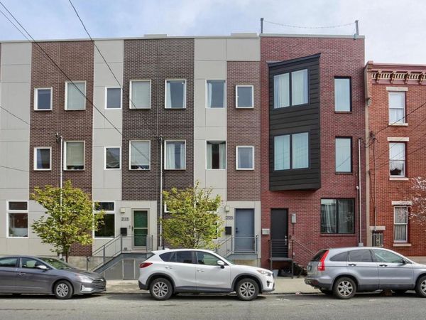 2125 E CUMBERLAND STREET, PHILADELPHIA, PA 19125