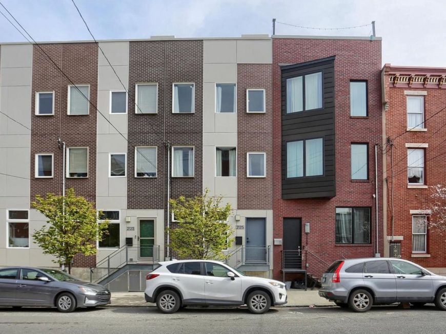 2125 E Cumberland Street, Philadelphia, PA 19125 Main Photo