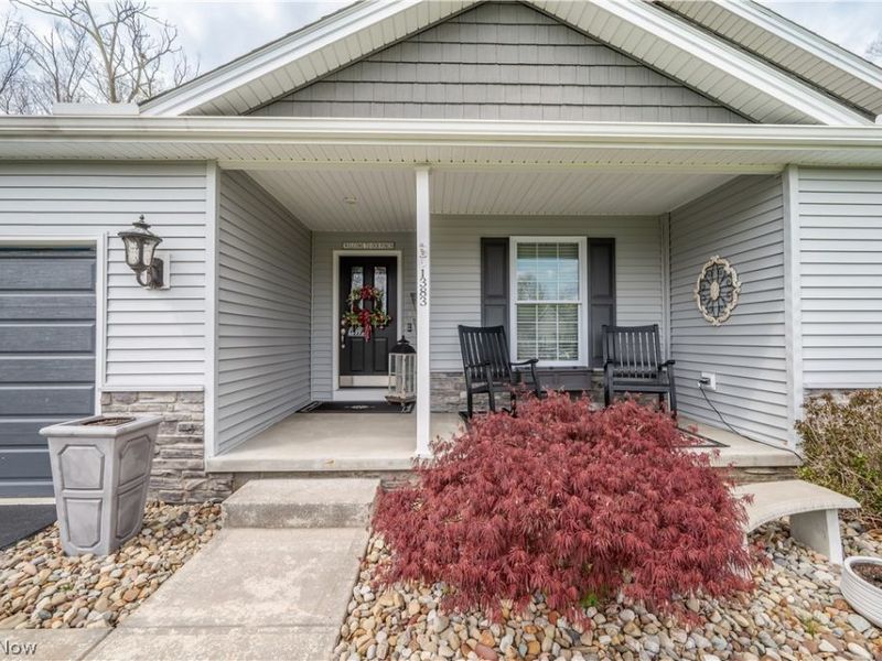 1383 Cross Cove, Austintown, OH 44515 Photo 2