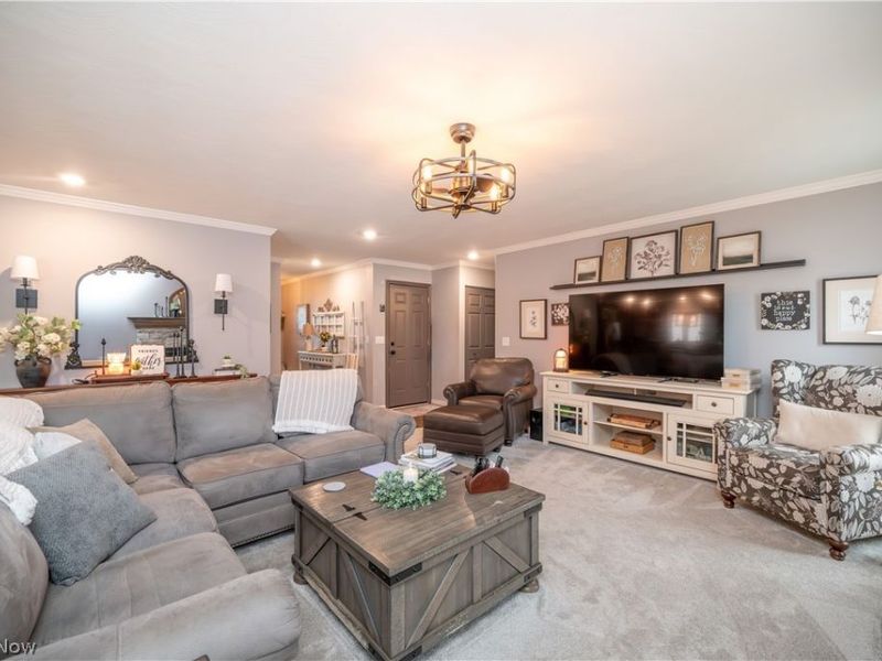 1383 Cross Cove, Austintown, OH 44515 Photo 7