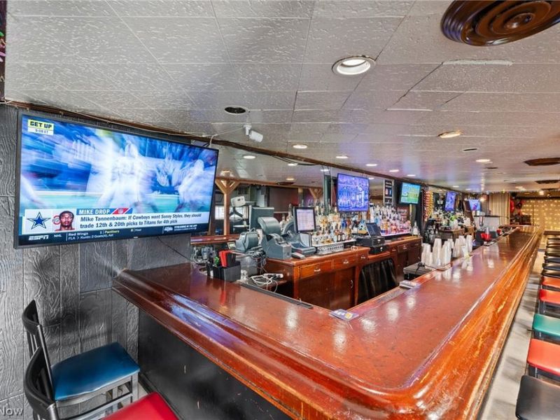 3614 E 65th Street, Cleveland, OH 44105 Photo 16