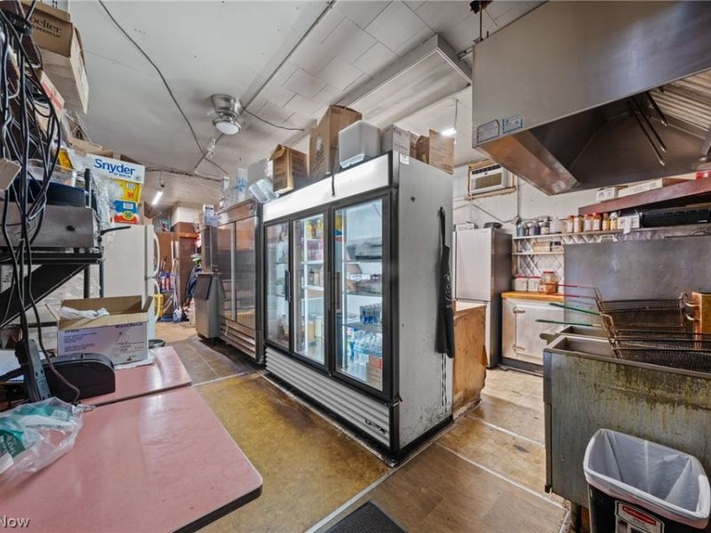 3614 E 65th Street, Cleveland, OH 44105 Photo 20