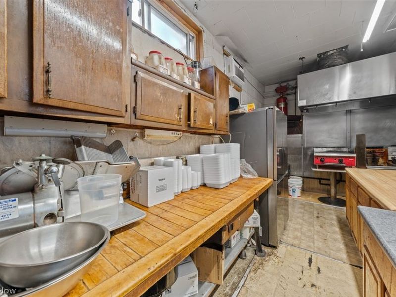 3614 E 65th Street, Cleveland, OH 44105 Photo 34