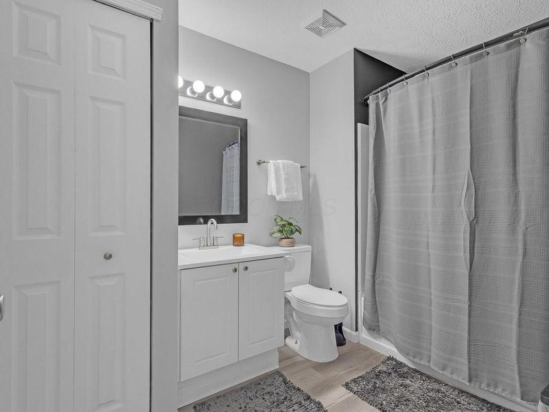 7019 Monarchos Drive , Unit 12, New Albany, OH 43054 Photo 14