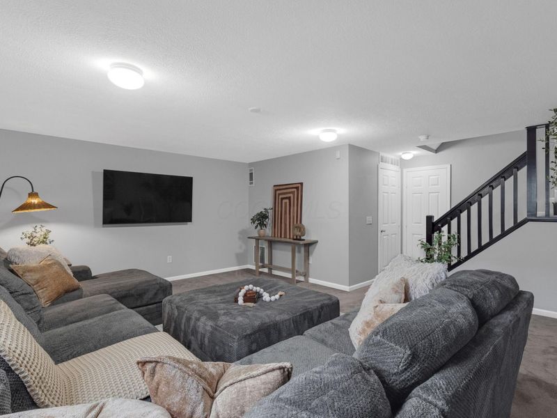 7019 Monarchos Drive , Unit 12, New Albany, OH 43054 Photo 18