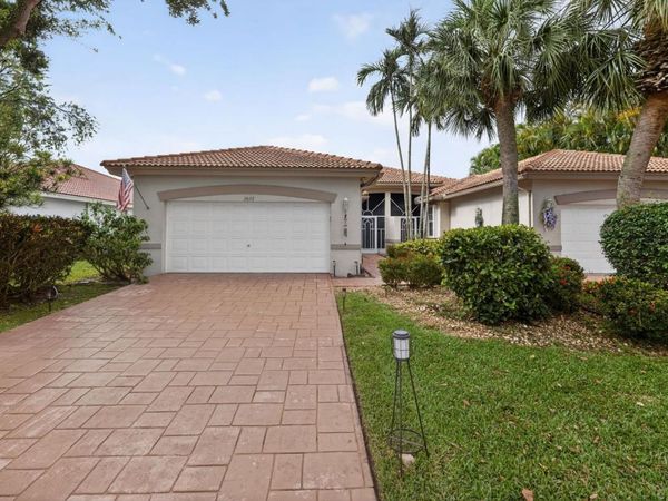 9572 N Crescent View Dr Drive N, Boynton Beach, FL 33437