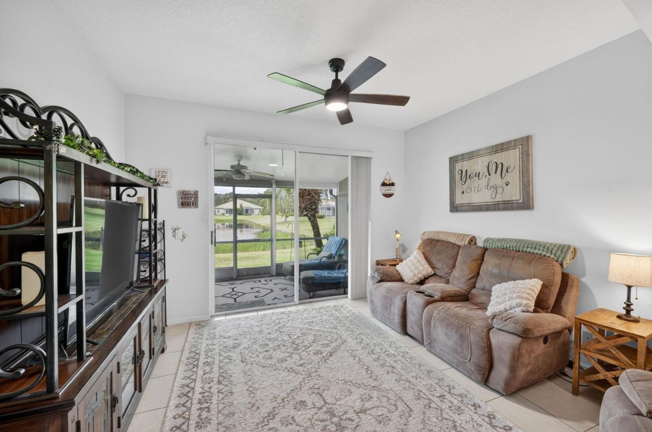 9572 N Crescent View Dr Drive N, Boynton Beach, FL 33437 Photo