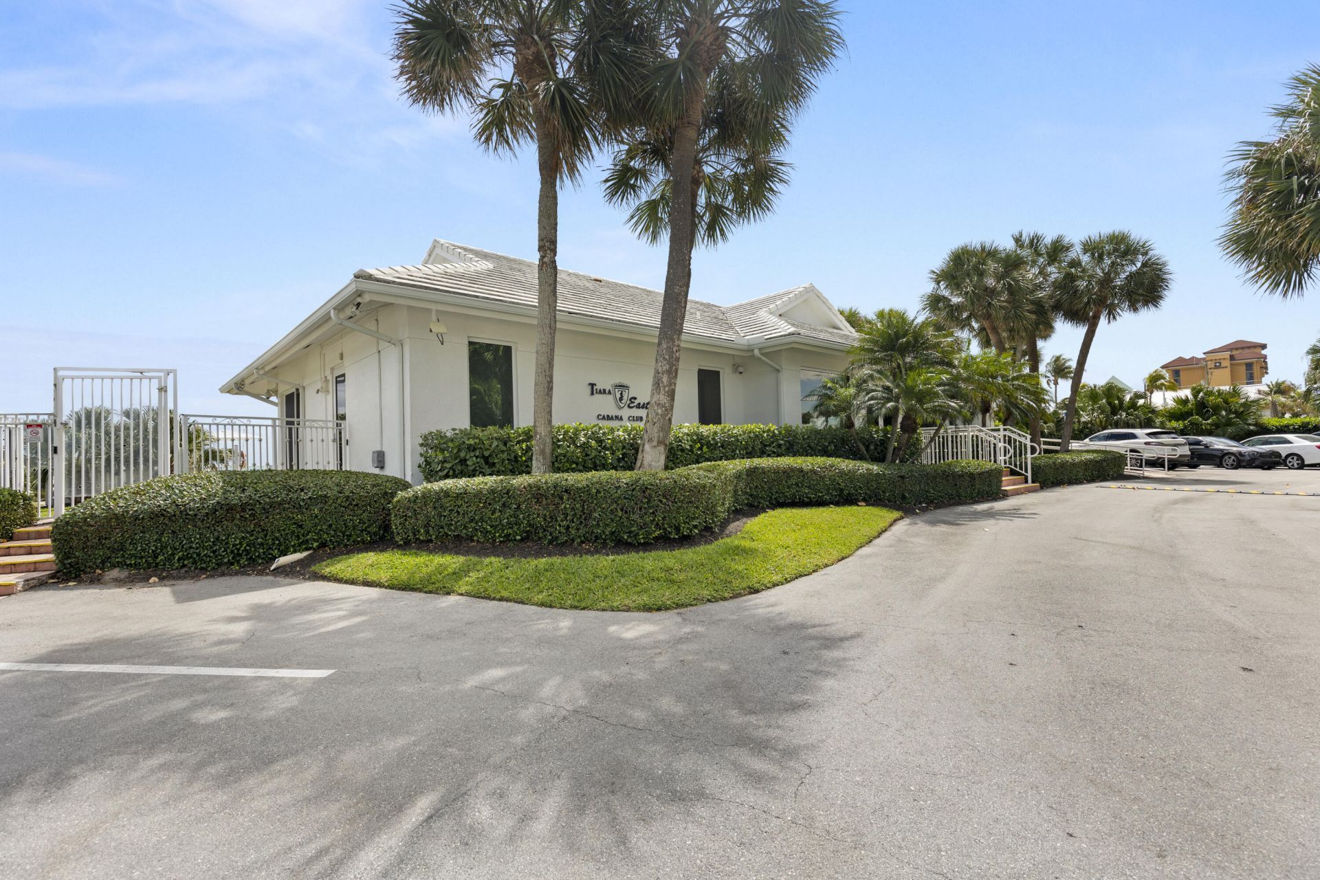 333 NE 21st Avenue, Unit 1508, Deerfield Beach, FL 33441 Photo