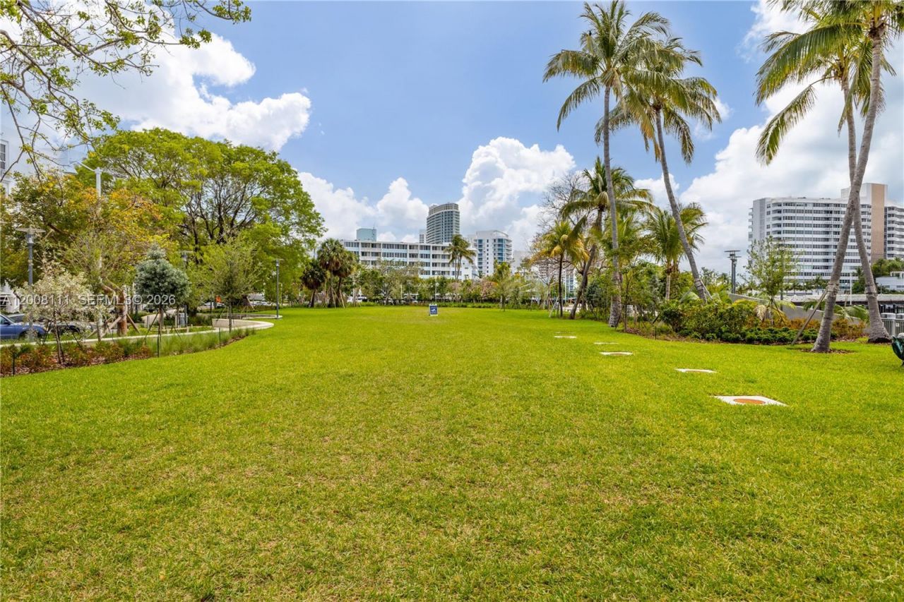 1800 Sunset Harbour Dr , Unit 2105, Miami Beach, FL 33139 Photo