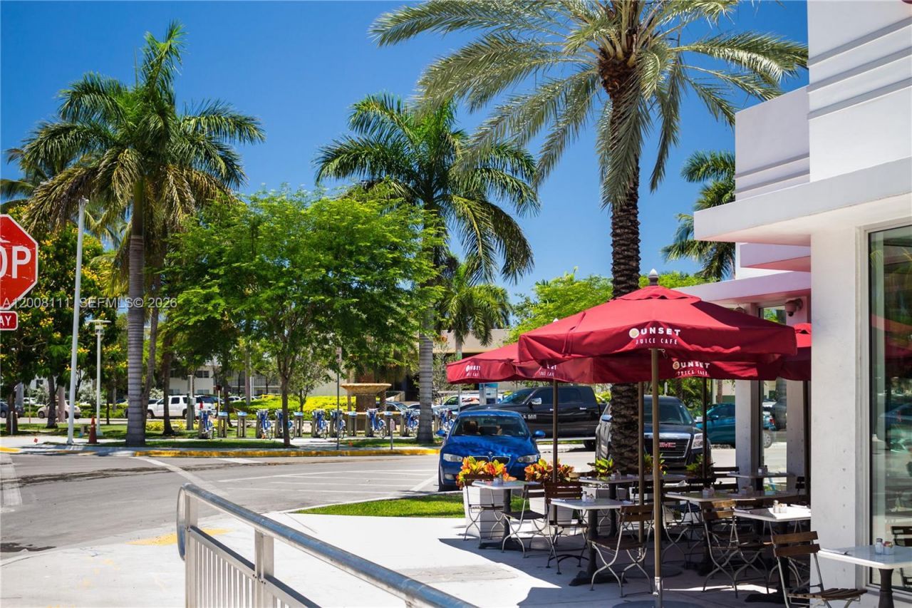1800 Sunset Harbour Dr , Unit 2105, Miami Beach, FL 33139 Photo