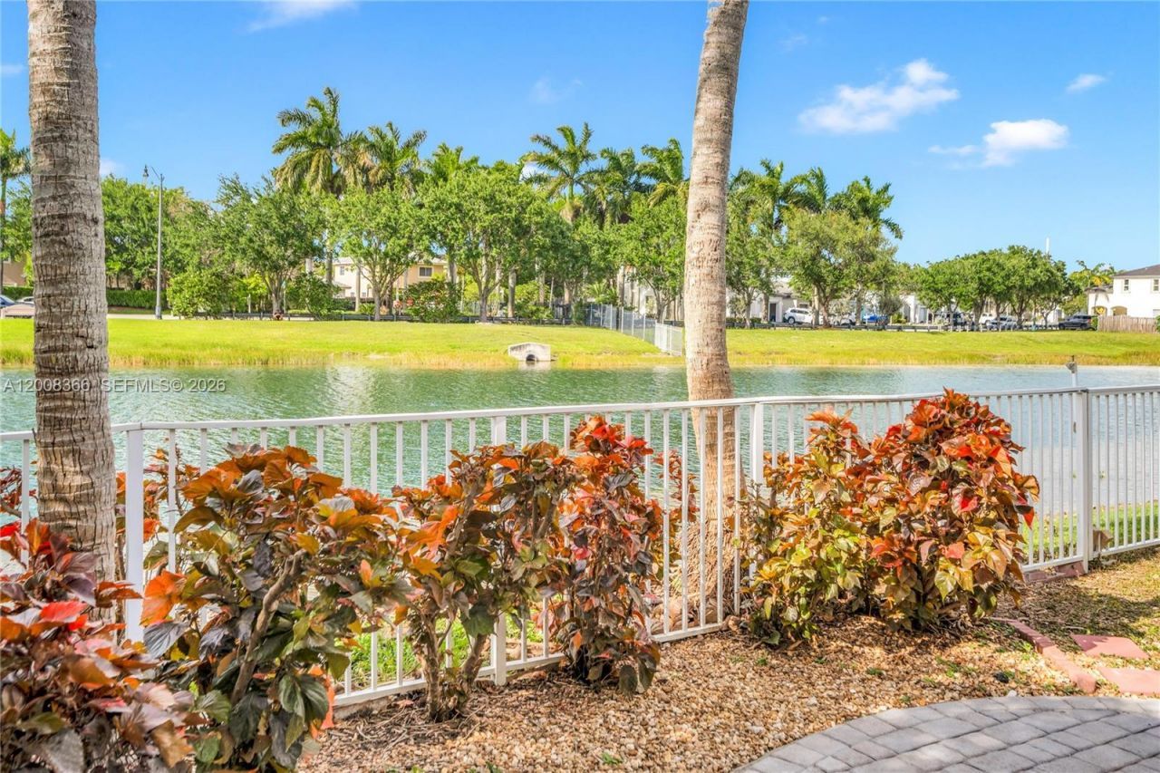 3465 NE 2nd St, Homestead, FL 33033 Photo