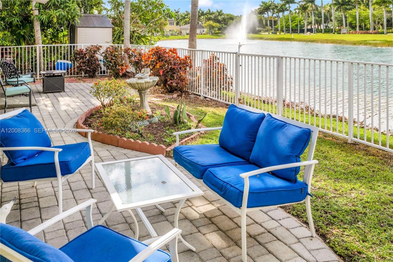 3465 NE 2nd St, Homestead, FL 33033 Photo