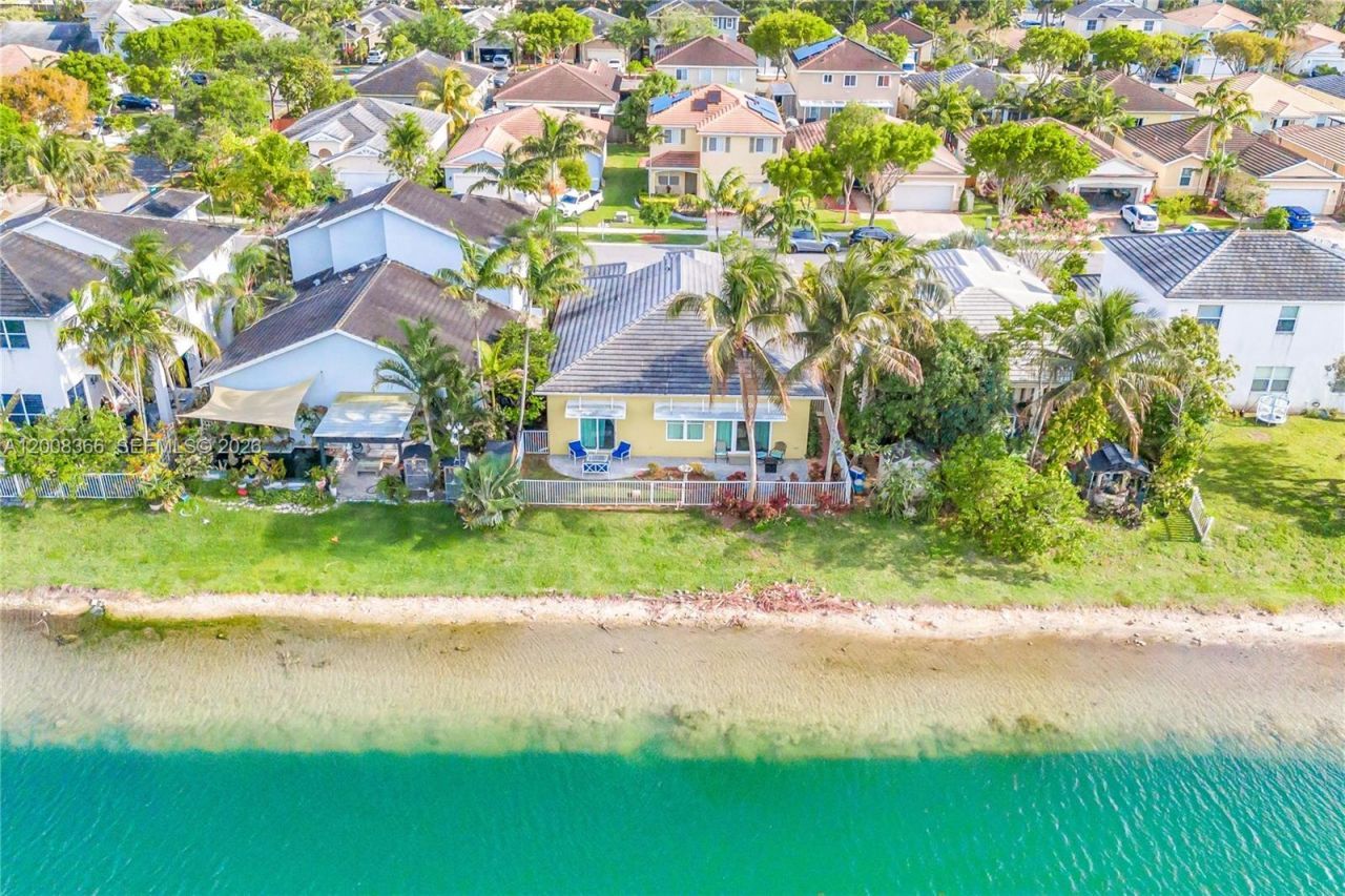 3465 NE 2nd St, Homestead, FL 33033 Photo