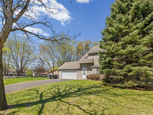 1623 106th Avenue NW, Coon Rapids, MN 55433