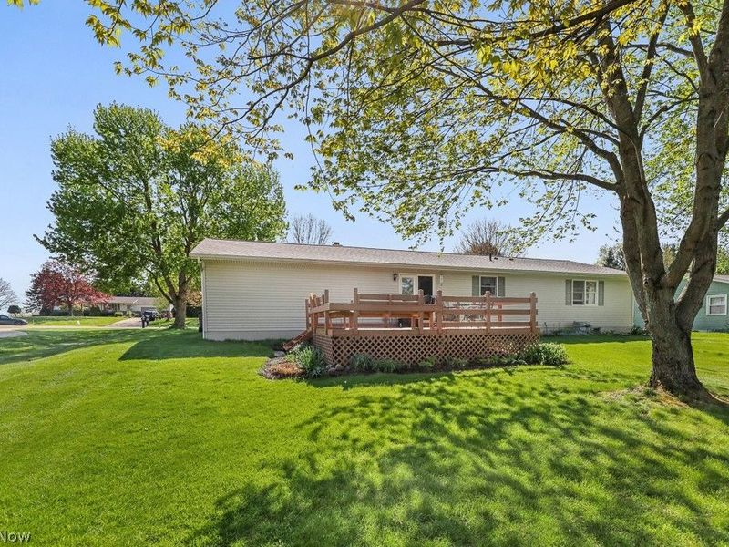 14281 Wade Drive NE, Hartville, OH 44632 Photo 23