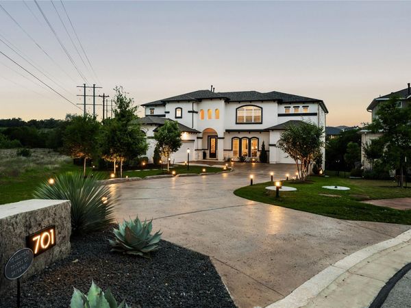 701 Echelon PL, Lakeway, TX 78738