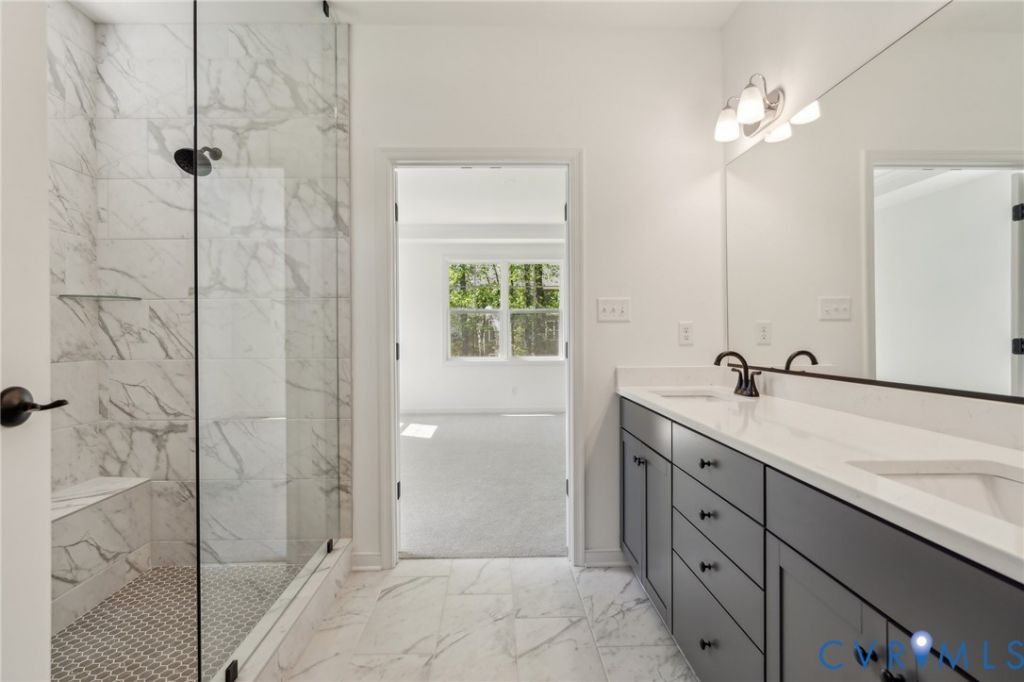 3953 Robins Ridge Drive Moseley, VA 23120