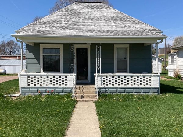 305 Louis St, Newcastle, NE 68757