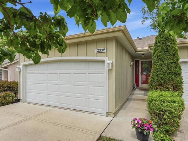 12338 W 105TH Terrace, Overland Park, KS 66215