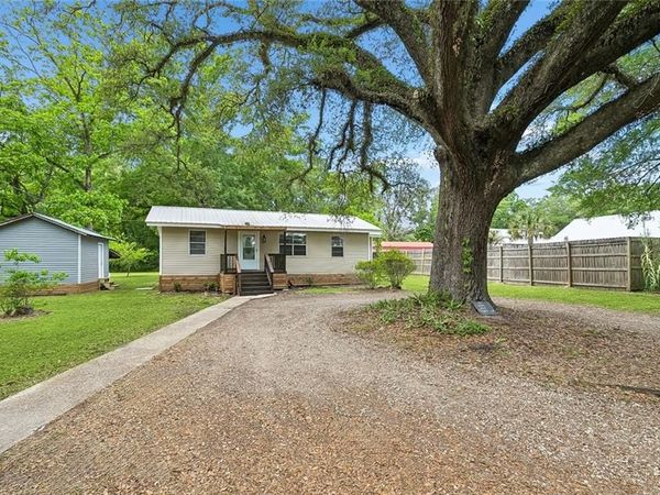 20485 BUD JAMES Lane , Ponchatoula, LA 70454