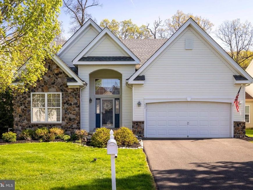617 N Settlers Circle , Warrington, PA 18976 Main Photo