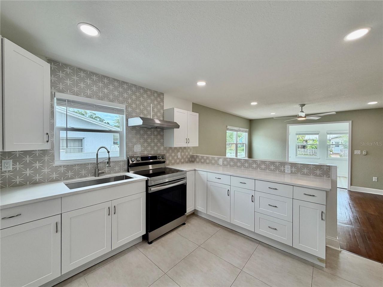 3823 2nd Avenue N, Saint Petersburg, FL 33713 Photo