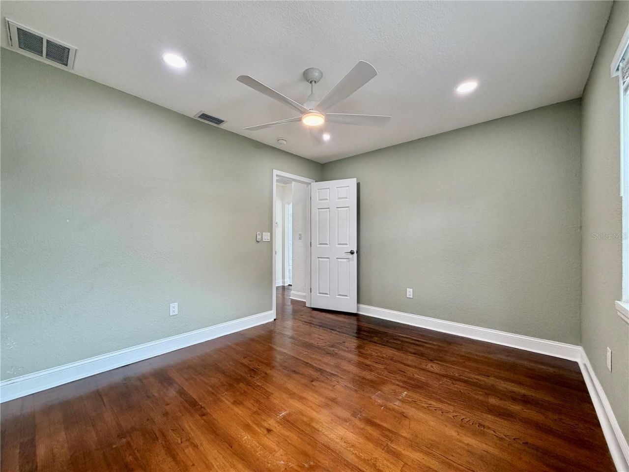 3823 2nd Avenue N, Saint Petersburg, FL 33713 Photo