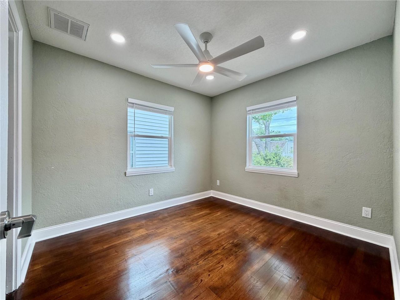 3823 2nd Avenue N, Saint Petersburg, FL 33713 Photo