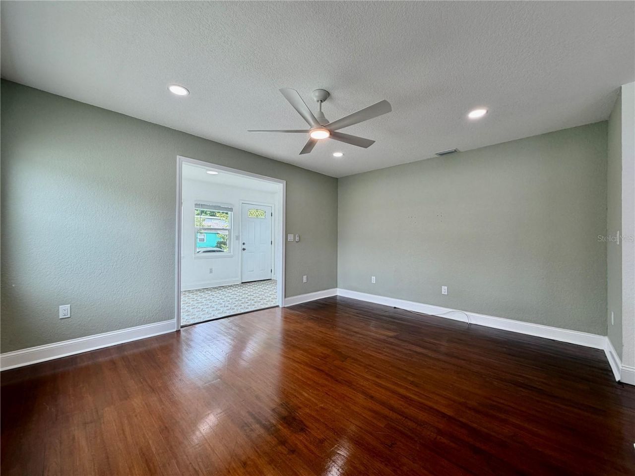 3823 2nd Avenue N, Saint Petersburg, FL 33713 Photo
