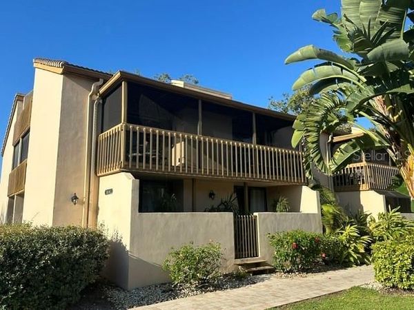 3033 WILLOW GREEN, Unit 10, SARASOTA, FL 34235