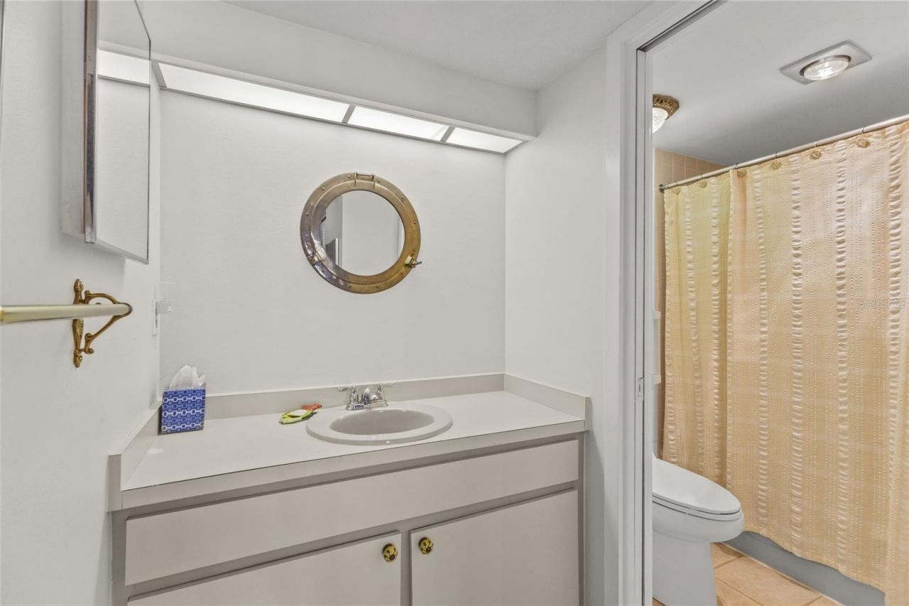 3033 Willow Green, Unit 10, Sarasota, FL 34235 Photo