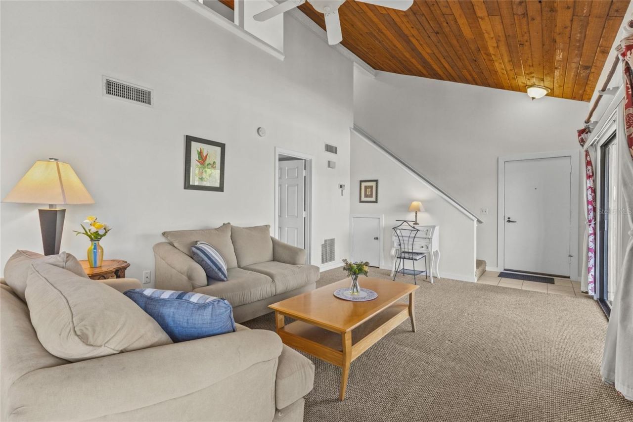 3033 Willow Green, Unit 10, Sarasota, FL 34235 Photo