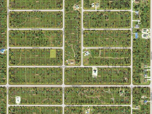 12109 GALLOP AVENUE , PORT CHARLOTTE, FL 33981