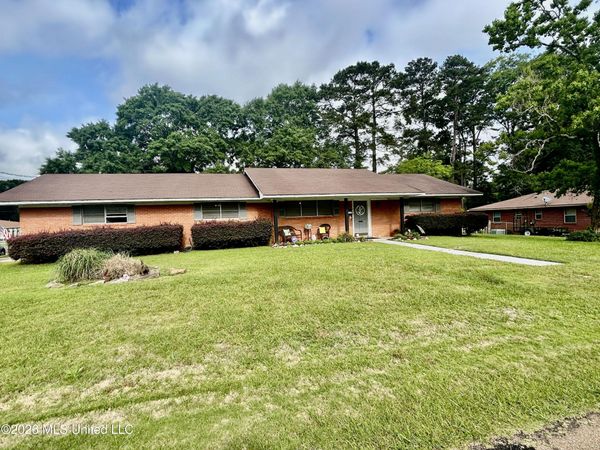 228 Sinclair Street, McComb, MS 39648