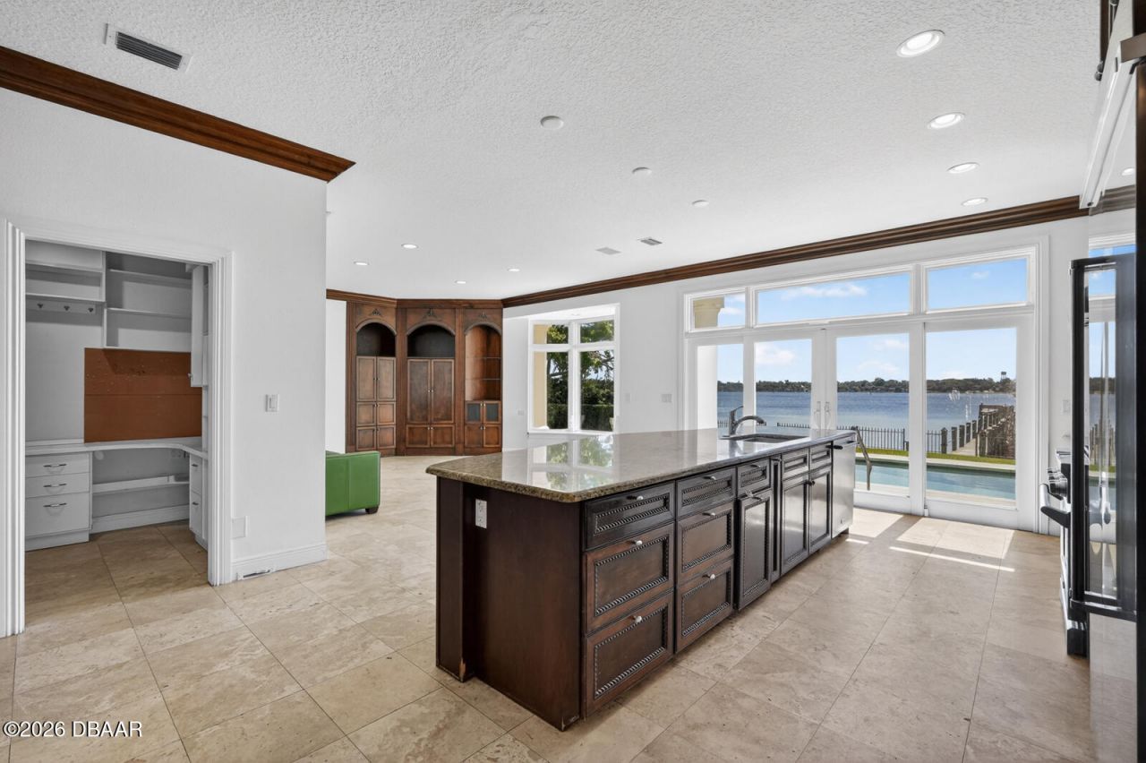 70 Riverside Drive, Ormond Beach, FL 32176 Photo