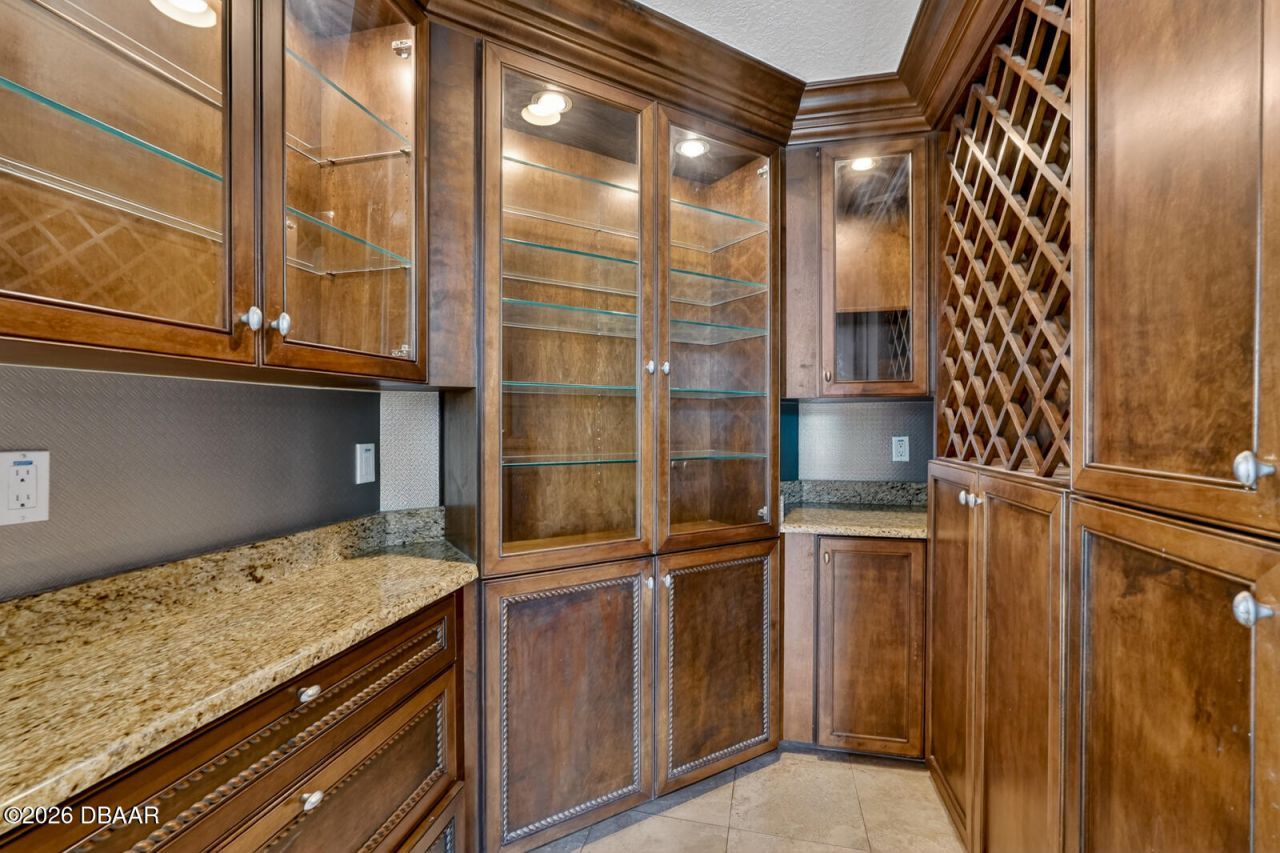 70 Riverside Drive, Ormond Beach, FL 32176 Photo