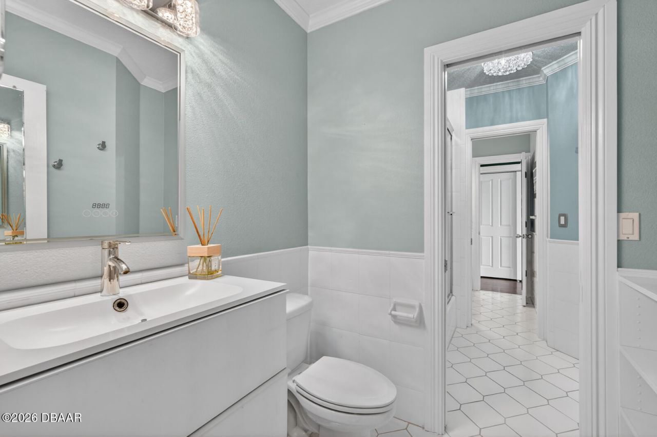 70 Riverside Drive, Ormond Beach, FL 32176 Photo