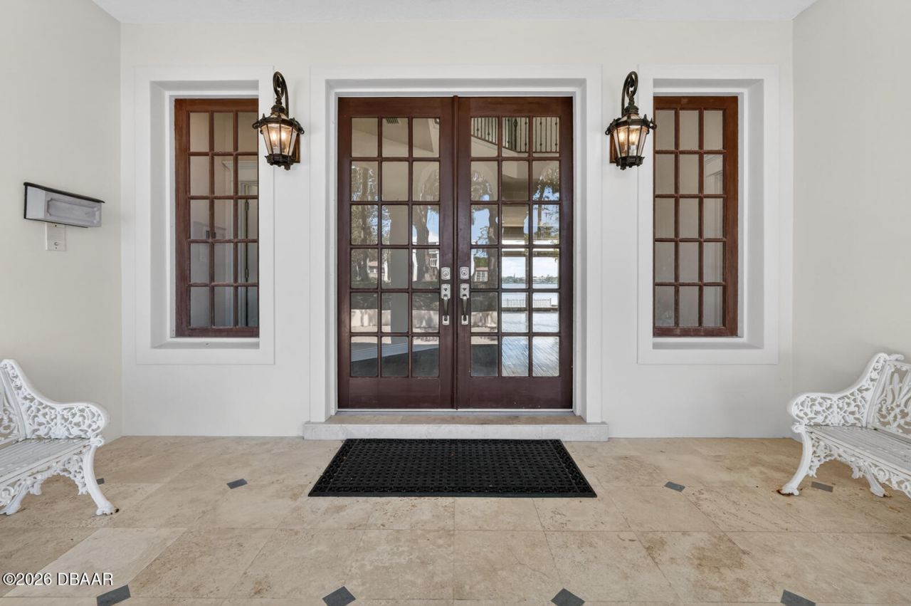 70 Riverside Drive, Ormond Beach, FL 32176 Photo