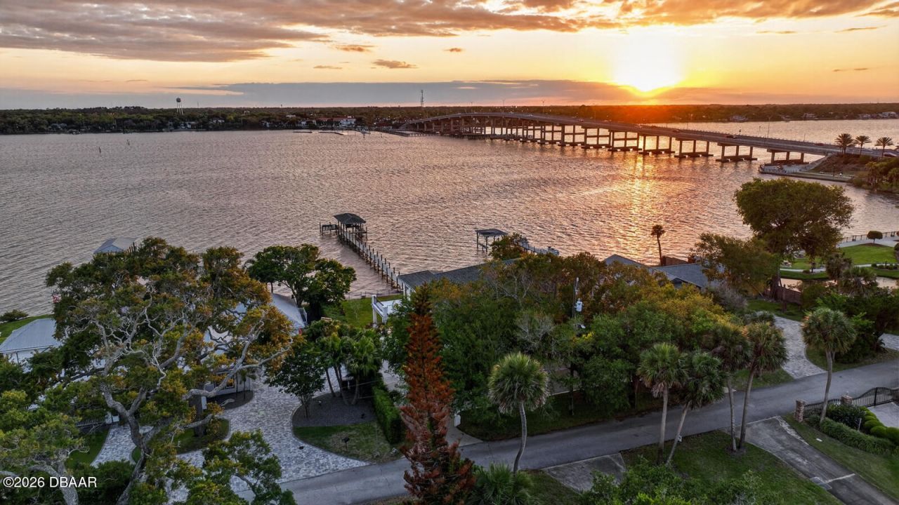 70 Riverside Drive, Ormond Beach, FL 32176 Photo