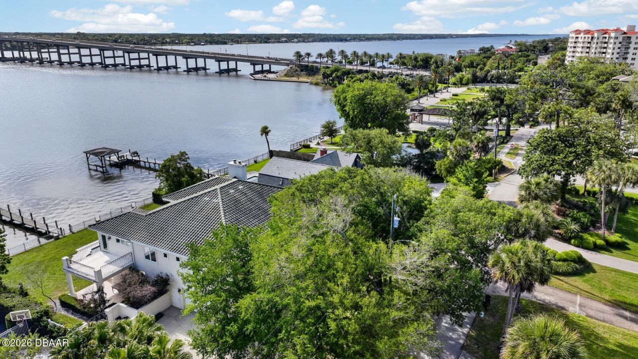 70 Riverside Drive, Ormond Beach, FL 32176 Photo